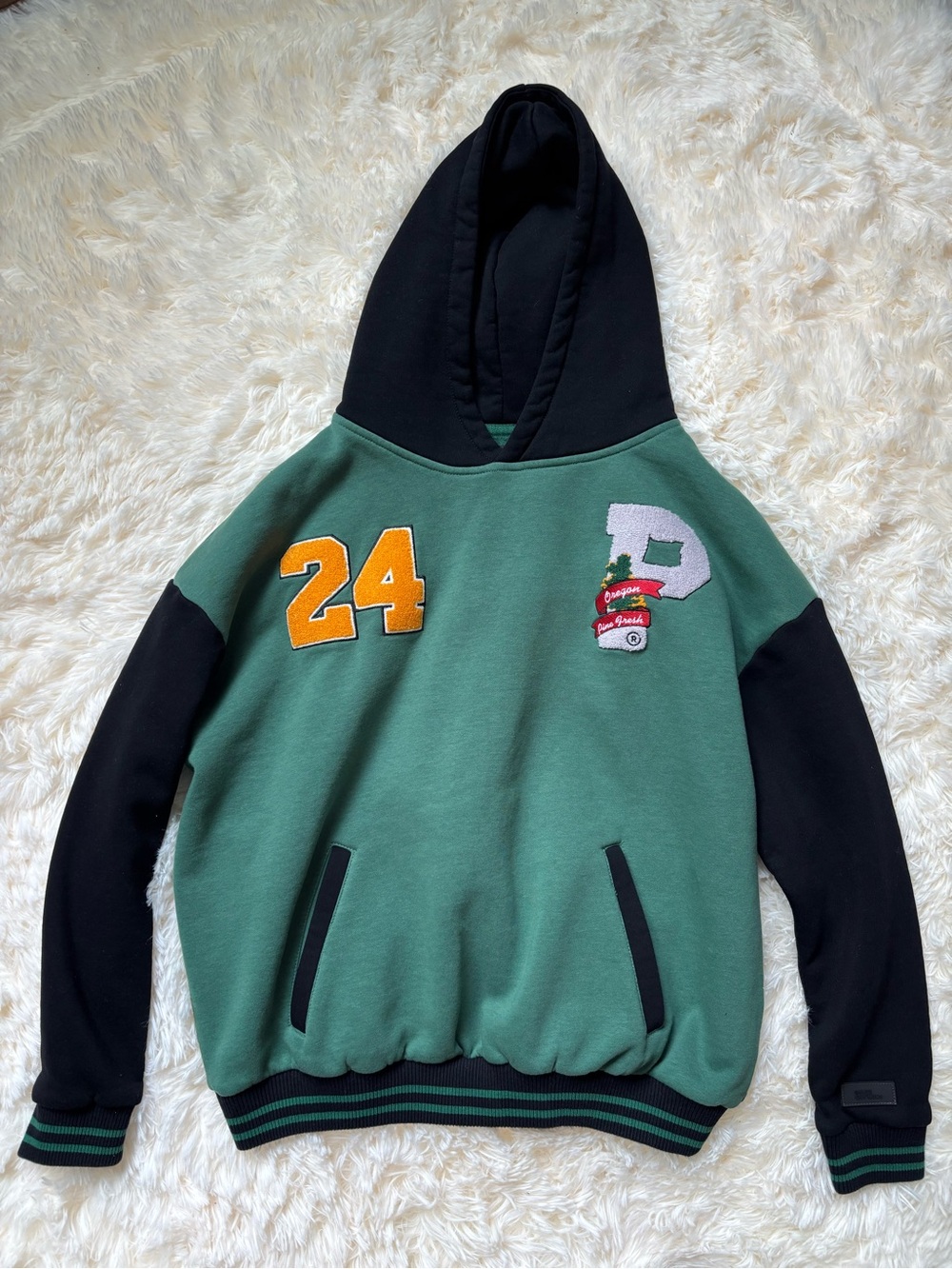 Portland Gear Varsity Hoodie Green Black Oregon Pine Fresh Pullover Small